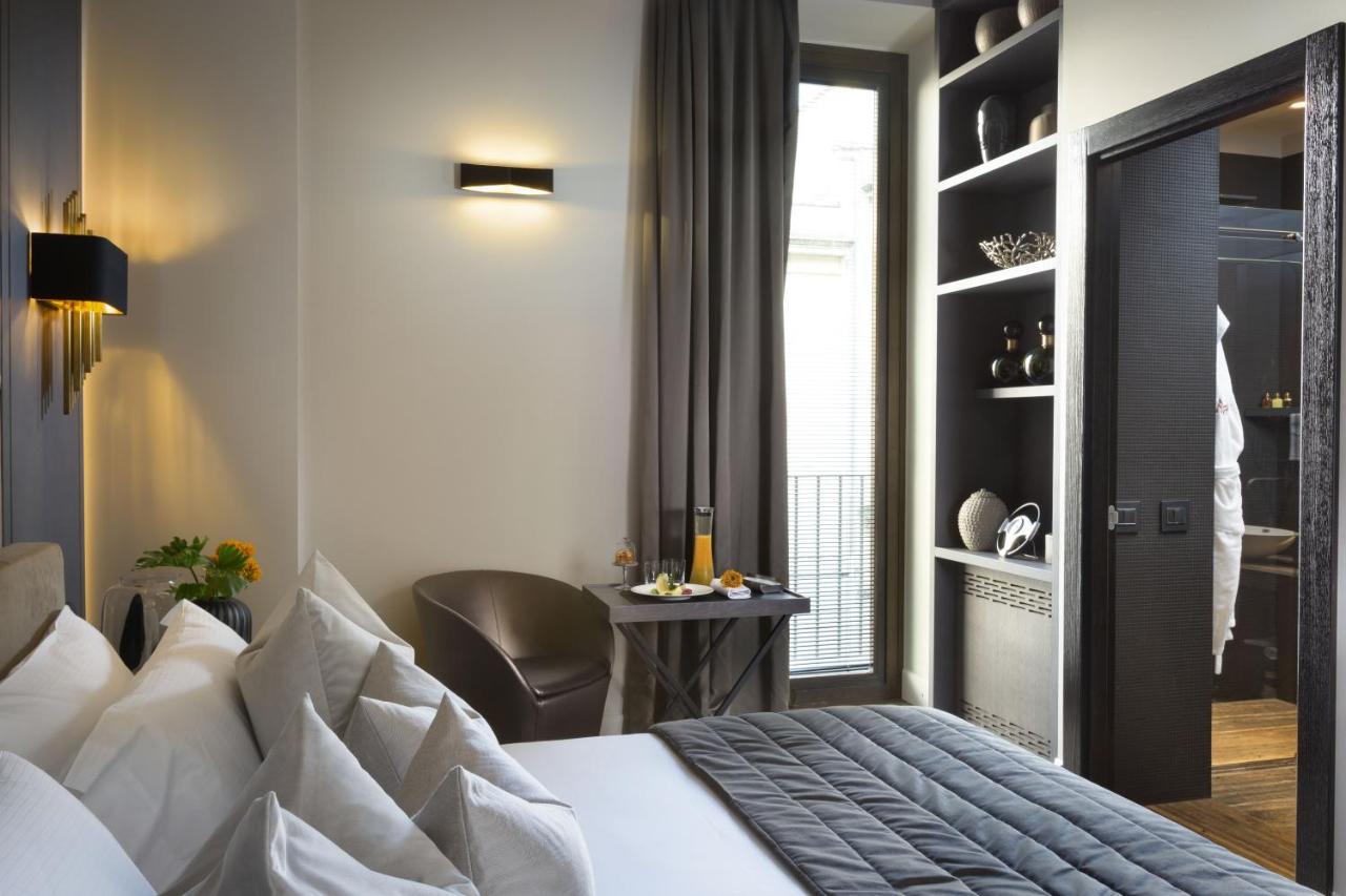 Mine & Yours Lecce Hotel Esterno foto
